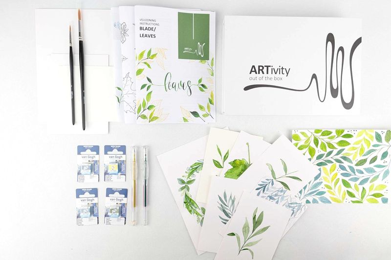 leaves watercolour art box