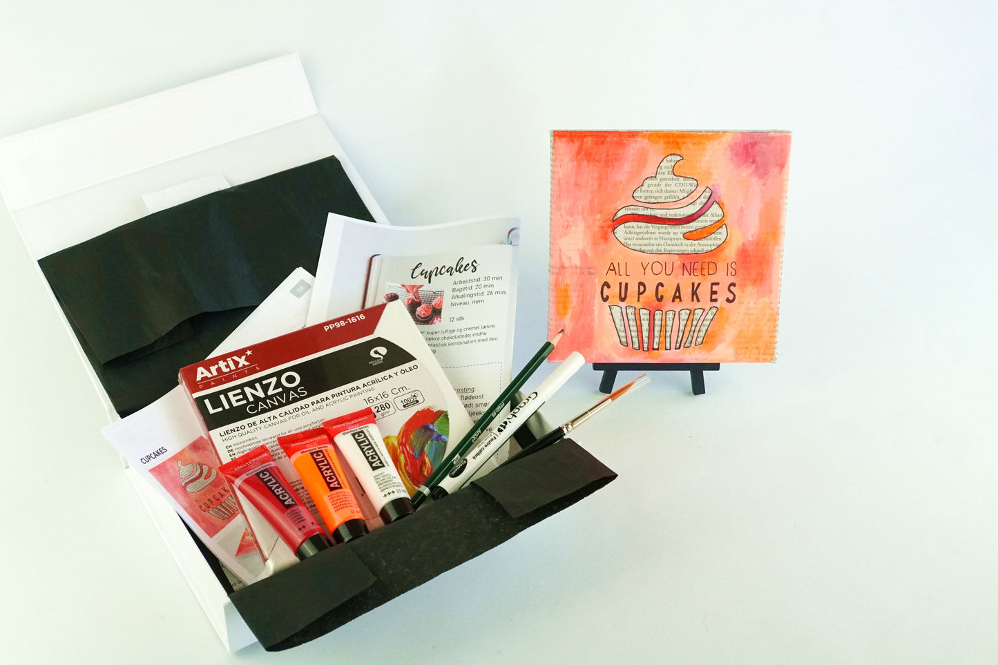 DIY artbox for teengager og voksne ARTivity cupcake