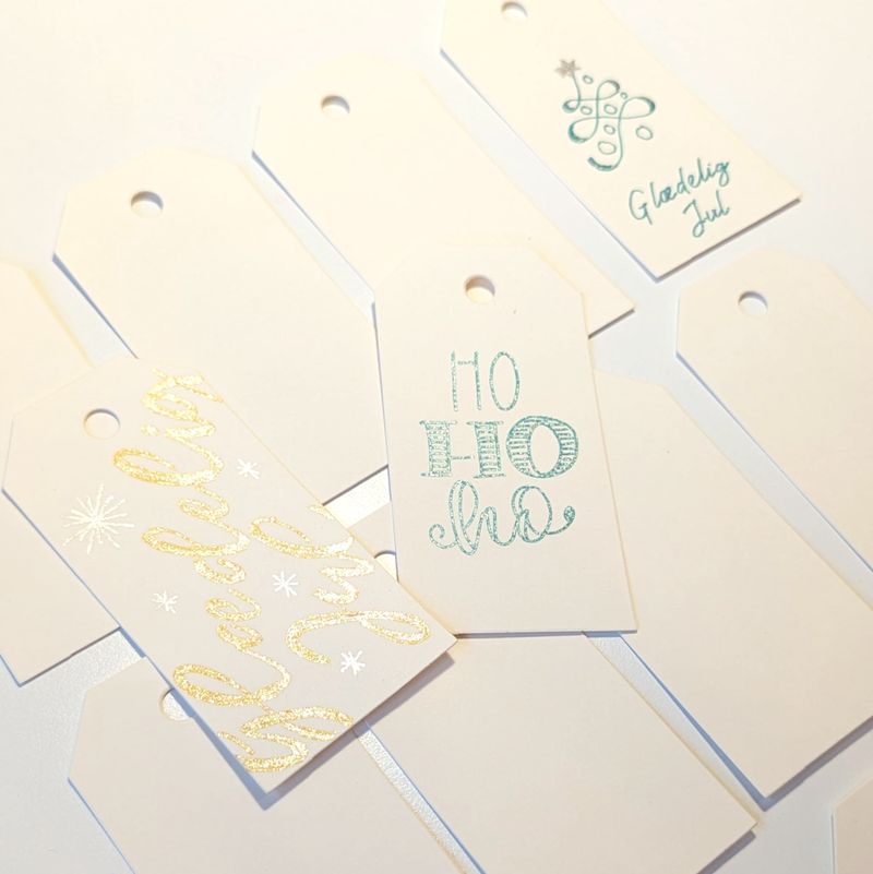 Gavemærker, offwhite manillamærker inkl. skabeloner